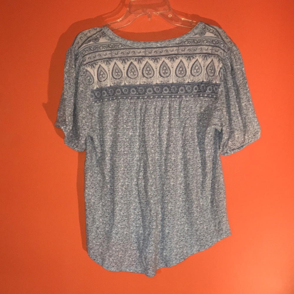 Lucky Brand Blue Paisley Floral Women's Short Sleeve Spring Top Size Small 2/4/6 - Picture 6 of 16